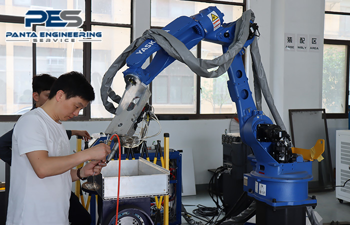 How to adjust the parameters of laser welding robot?